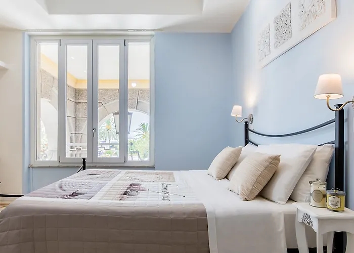 Onda Marina בית הארחה