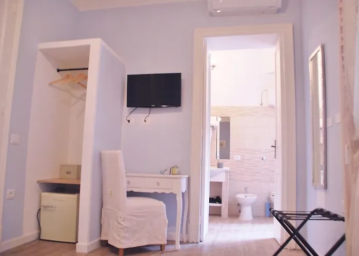 Onda Marina בית הארחה 3*