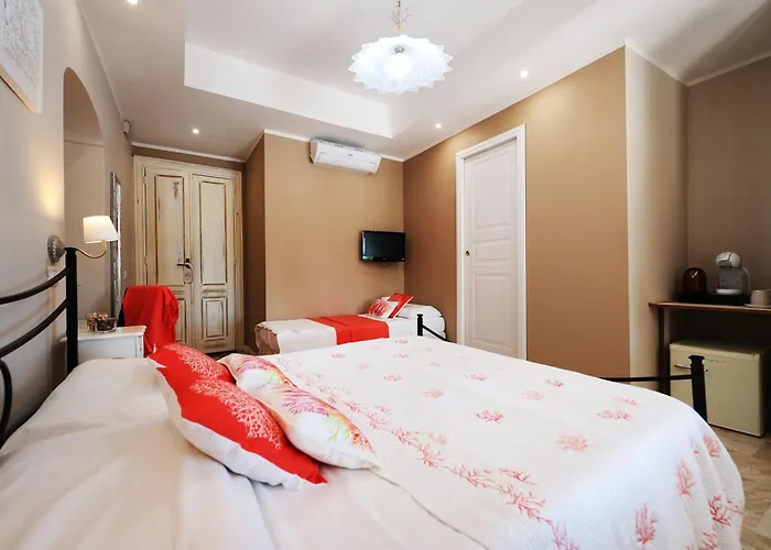 Onda Marina 3* קליארי